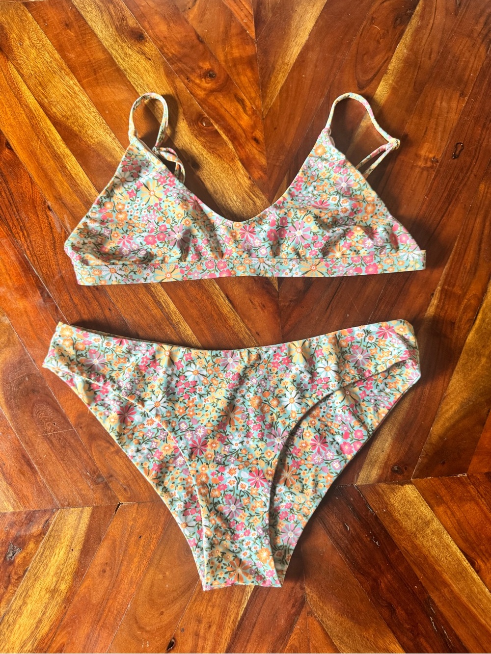 Kulani Kinis zali pattern - minimal top & full coverage bottom